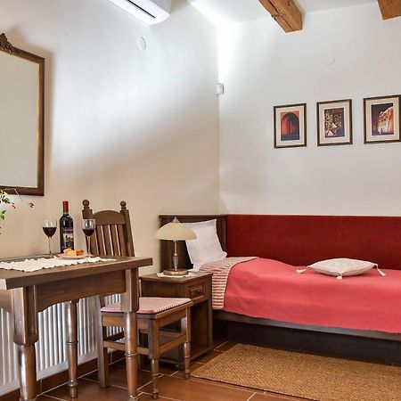 Szin-Es Vendeghaz Bed and Breakfast Szentes Exteriör bild